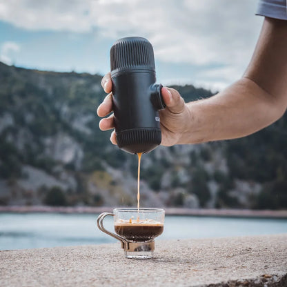 NANOPRESSO MÁQUINA DE ESPRESSO PORTÁTIL, VERSIÓN MEJORADA DE MINIPRESSO, 18 BARES - WACACO